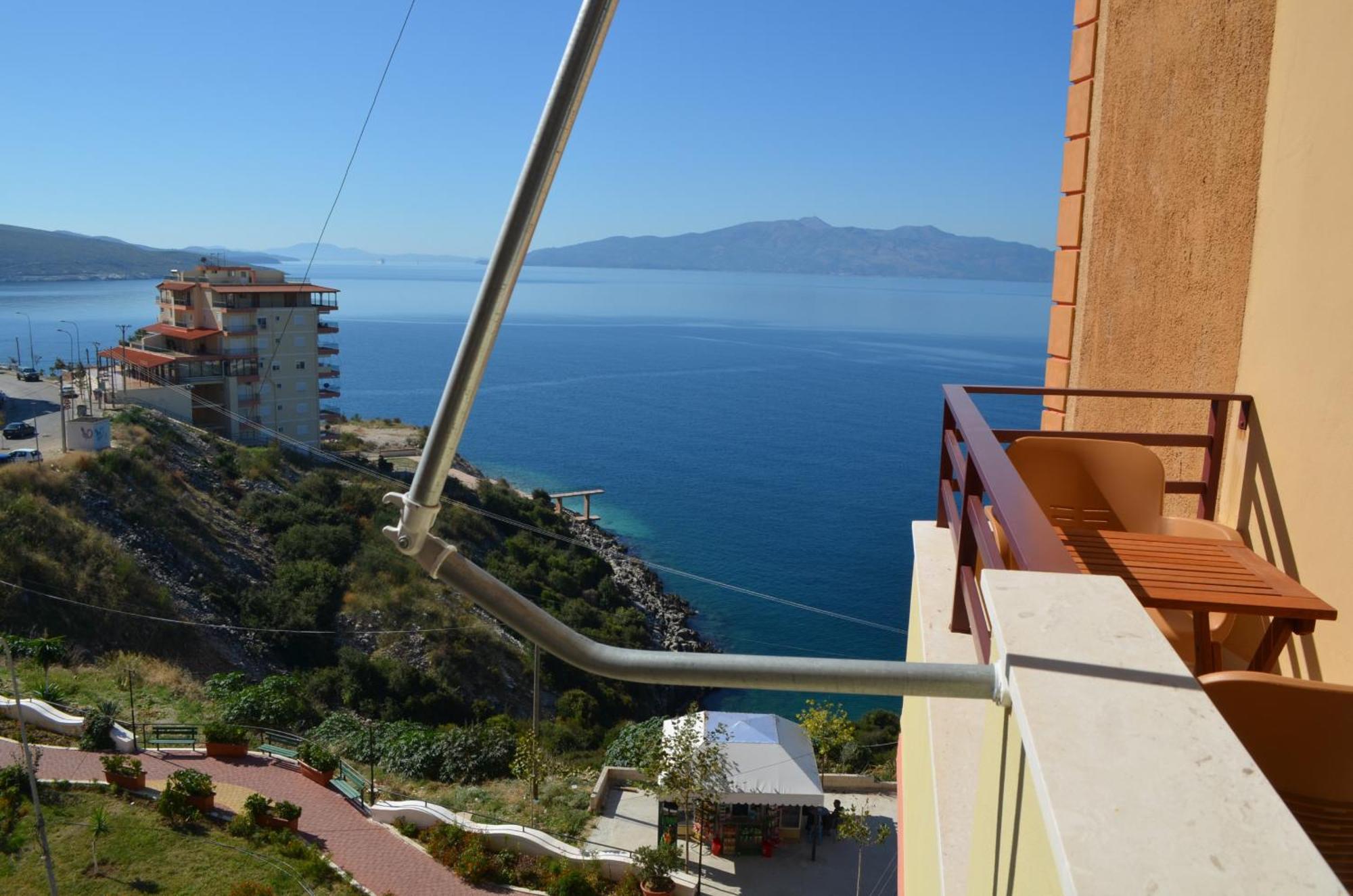 Sunset Penthouse Sarandë Exterior foto