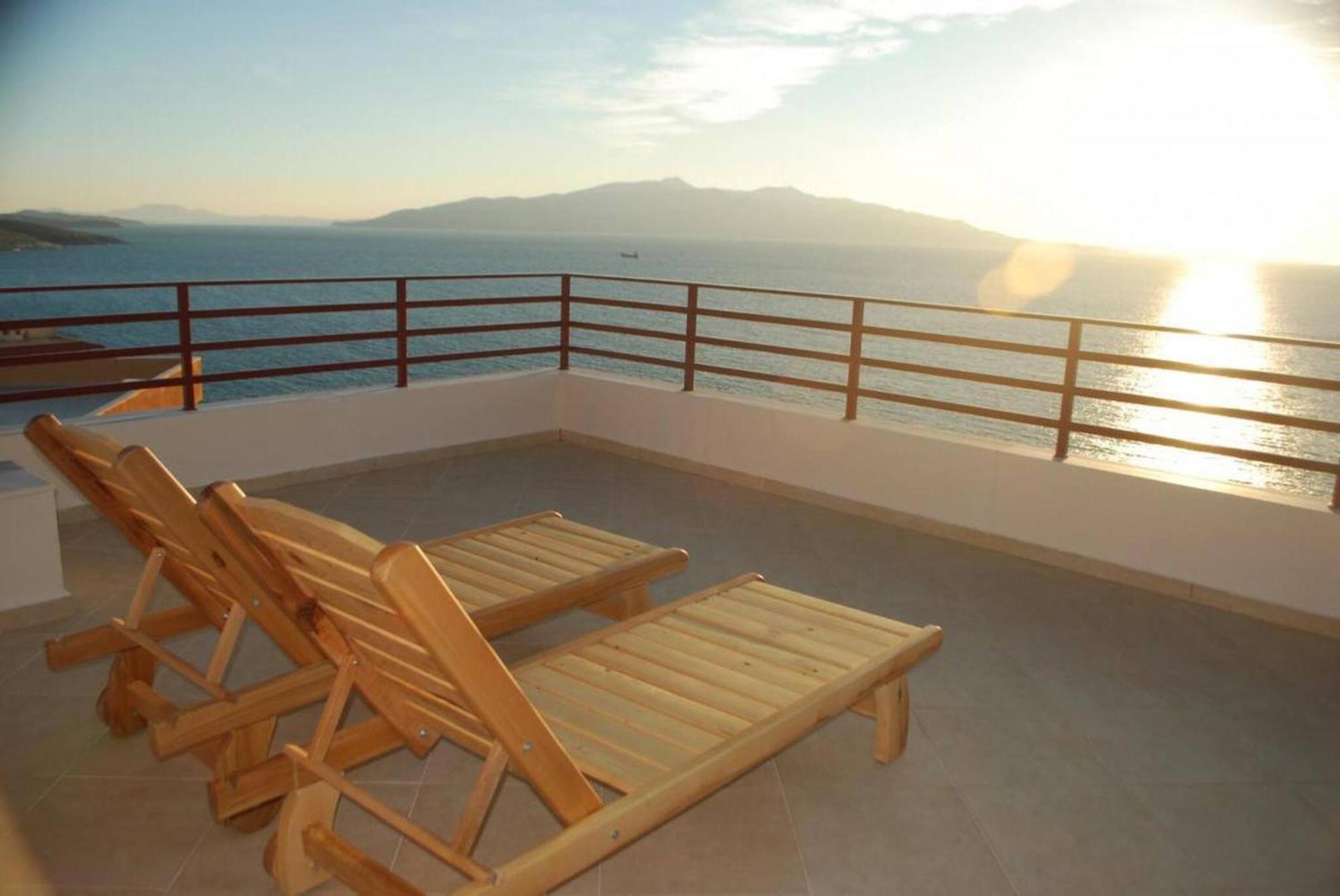 Sunset Penthouse Sarandë Exterior foto