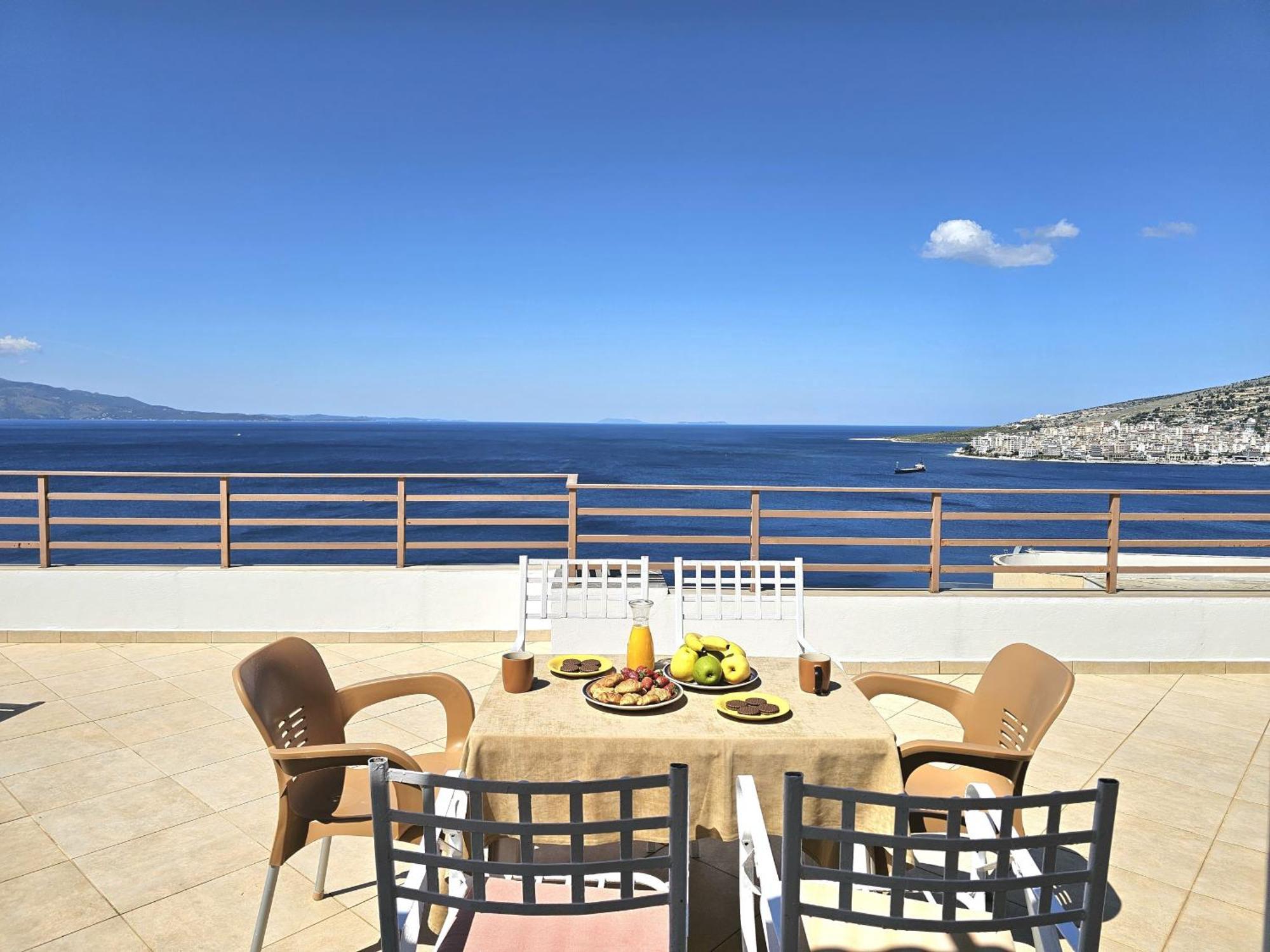 Sunset Penthouse Sarandë Exterior foto