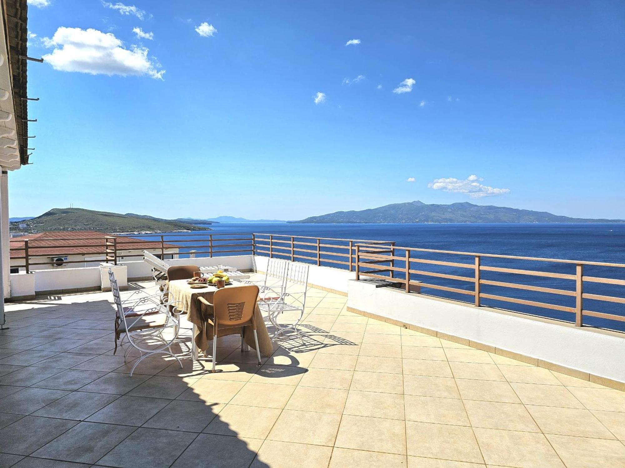 Sunset Penthouse Sarandë Exterior foto